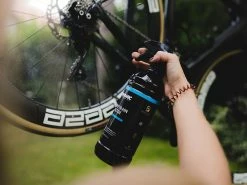 Dynamic Nettoyant Pour Chaînes Bio Drivetrain Detox 12 Dynamic Nettoyant Pour Chaînes Bio Drivetrain Detox -Vélo Soldes DY 021 Dynamic Drivetrain Detox use4