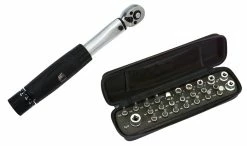 Radon Clé Dynamométrique Comp 1/4" 2-24 Nm + Jeu D'embouts